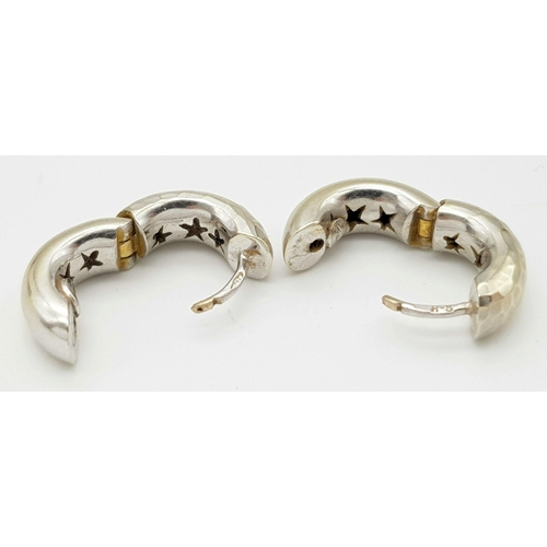 359 - A Pair of 18K White Gold Small Hoop Earrings. Clip open design. 12mm. 5.6g total weight.