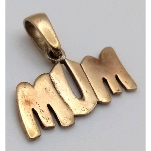 775 - A 9K YELLOW GOLD 'MUM' PENDANT. 0.8G. 2CM. SC5035