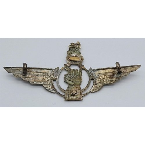 812 - A WW2 British Unofficial Cap Badge of the 6th Airborne Armoured Recce. These badges were knocked up ... 