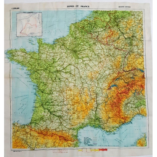 1095 - A Re-enactors Cloth Escape Map of France. Make a great display piece.