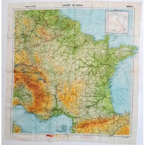 1095 - A Re-enactors Cloth Escape Map of France. Make a great display piece.