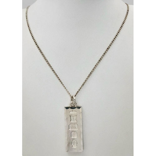 473 - A Vintage Hallmarked 1977 (Jubilee Year) Heavy Silver Bevelled Edge Ingot Pendant Necklace. Pendant ... 