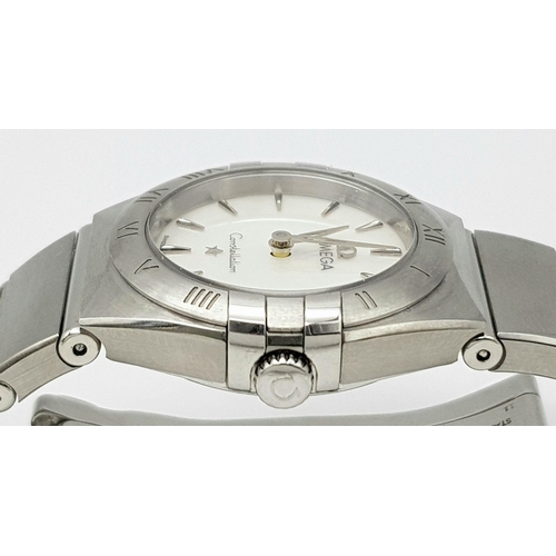 148 - An Omega Constellation Quartz Ladies Watch. Stainless steel bracelet and case - 26mm. Mother of pear... 