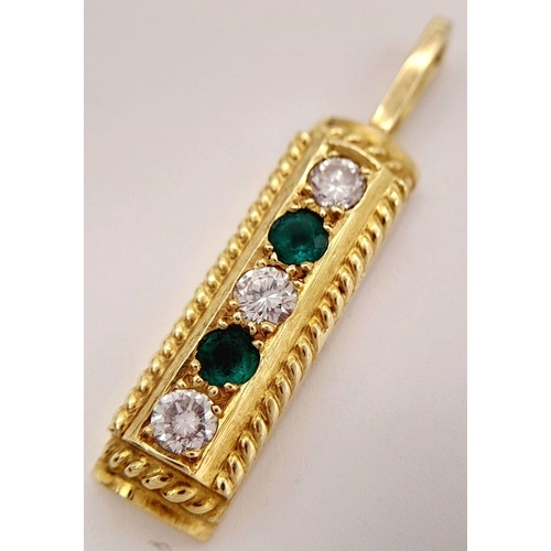 14 - Absolutely stunning 18 CARAT GOLD, DIAMOND and EMERALD PENDANT. Having Beautiful GOLD ROPE TWIST SUR... 