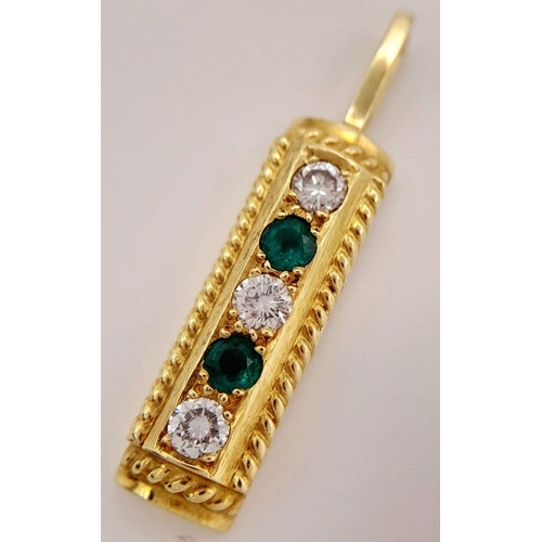 14 - Absolutely stunning 18 CARAT GOLD, DIAMOND and EMERALD PENDANT. Having Beautiful GOLD ROPE TWIST SUR... 