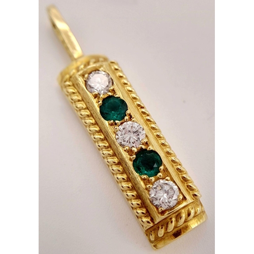 14 - Absolutely stunning 18 CARAT GOLD, DIAMOND and EMERALD PENDANT. Having Beautiful GOLD ROPE TWIST SUR... 