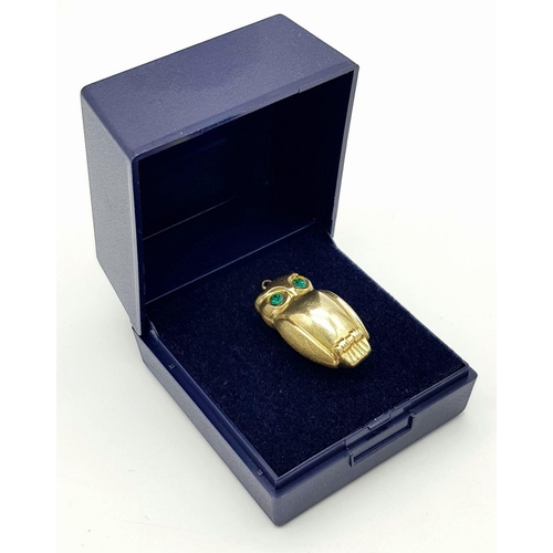 56 - Lovely 9 carat GOLD, OWL CHARM. Having sparkling Green Gemstone Eyes. Full UK hallmark. 1.56 grams. ... 