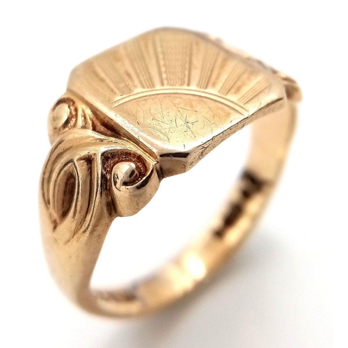 63 - Vintage 9 carat GOLD SIGNET RING. Classic Sun Ray design . Attractive ornate shoulders. Full UK hall... 