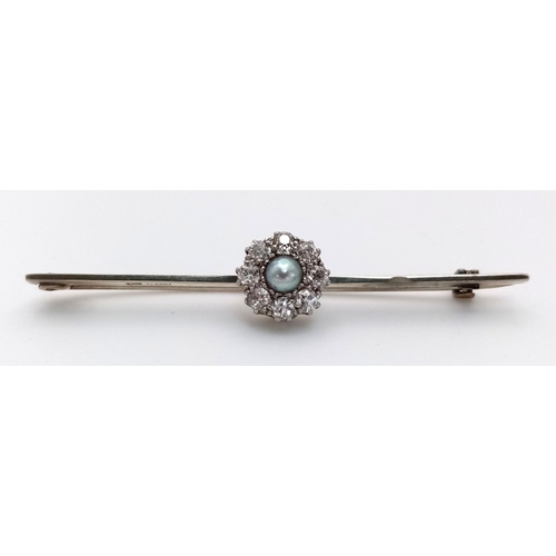 87 - An Antique 18K Gold Pearl and Diamond Bar Brooch. Centre pearl with an eight diamond surround. Note:... 