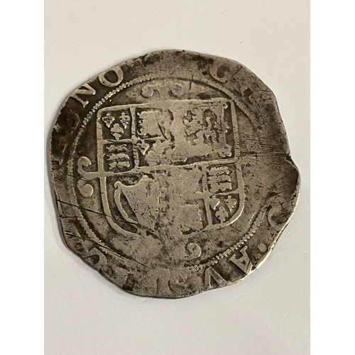 153 - CHARLES I  (reigned 1625 - 1649) HAMMERED SILVER SHILLING. Please see pictures.