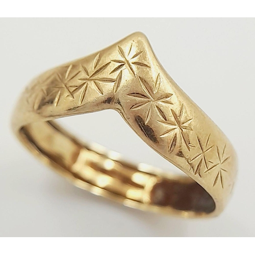 1072 - Vintage 9 carat GOLD RING  Chevron Wishbone style. Nicely decorated to top. Full UK hallmark. Comple... 