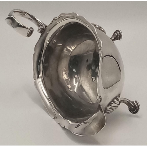 202 - Beautiful antique SILVER SAUCE BOAT. Clear Hallmark for Docker Burn, Birmingham 1925. Having scroll ... 