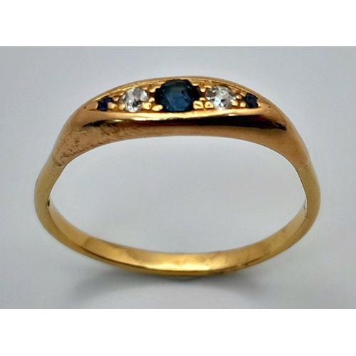 362 - A 18K yellow gold diamond and sapphire 5 stone ring, 0.04ct diamond weight, 0.15ct sapphire weight, ... 