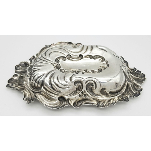 434 - Antique SILVER ART NOUVEAU BUTTER DISH. Clear Hallmark for H.J.Cooper and Co, Birmingham 1901. Beaut... 