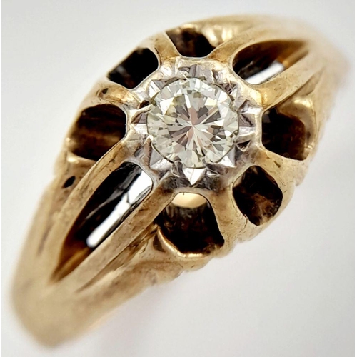 623 - Large vintage 9 carat GOLD and DIAMOND, GYPSY SOLITAIRE RING. Having a quality beautifully cut spark... 