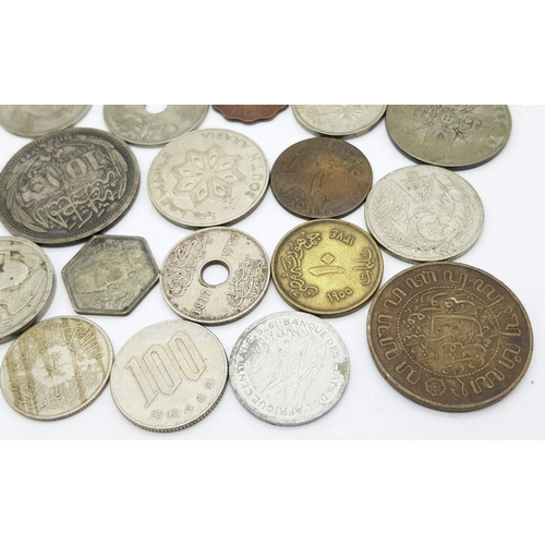 900 - A Small Collection of World Coins - a few silver.