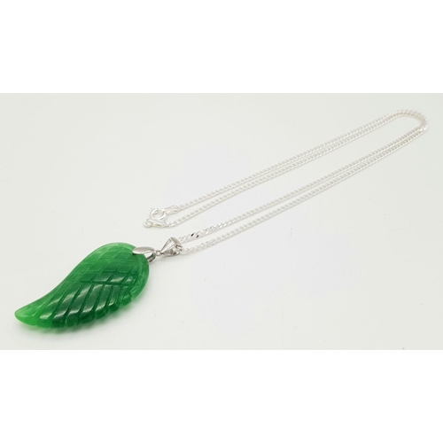 1006 - A Sterling Silver and Green Chalcedony (aka Chrysoprase) Angel Wing Pendant Necklace. 46cm Sterling ... 