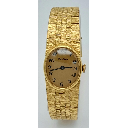 772 - A Vintage Gold Plated Bulova Ladies Watch. Gold plated bracelet and case - 19g. Mechanical, hand-win... 