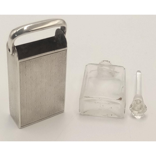 892 - A 925 silver perfume box. Total weight 37.4G. 5X3.3cm.