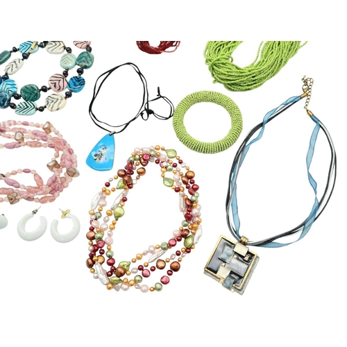 950 - A Beaded Costume Bundle Comprising of 14 Necklaces, 3 Pairs of Earrings and 1 Bangle, 734g total wei... 