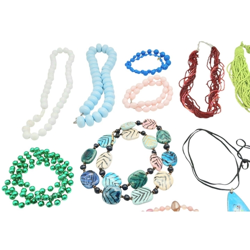 950 - A Beaded Costume Bundle Comprising of 14 Necklaces, 3 Pairs of Earrings and 1 Bangle, 734g total wei... 