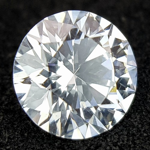 12 - A 0.70CT GIA CERTIFIED NATURAL ROUND BRILLIANT CUT DIAMOND, COLOUR  D INTERNALLY FLAWLESS VG EX VG N... 