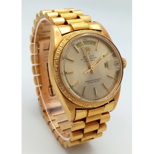 10 - A Vintage Rolex 18K Gold Day/Date Automatic Pie Pan Gents Watch. Gold bracelet and case - 36mm. Beau... 