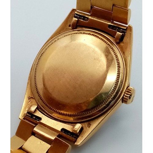 10 - A Vintage Rolex 18K Gold Day/Date Automatic Pie Pan Gents Watch. Gold bracelet and case - 36mm. Beau... 