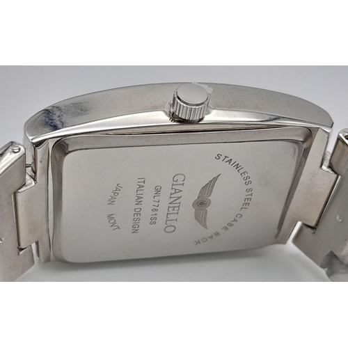 811 - A Gianello Diamond Quartz Gents Watch. Stainless steel bracelet and case - 32mm. Silver tone dial. A... 