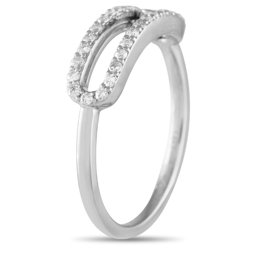 430 - A 14K White Gold 0.30ct Diamond Sliding Ring. The ring has a slim shank in 14K white gold, adorned w... 