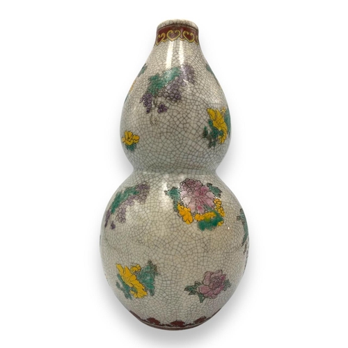 1565 - A early 20th century antique Chinese Ceramic Gourd Vase. Hand-painted crackle glaze  with colorful f... 