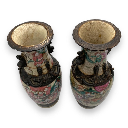 1642 - A rare Pair of Qing Dynasty antique Chinese Famille Rose Crackle-Glazed Porcelain Vases. 
Multicolor... 