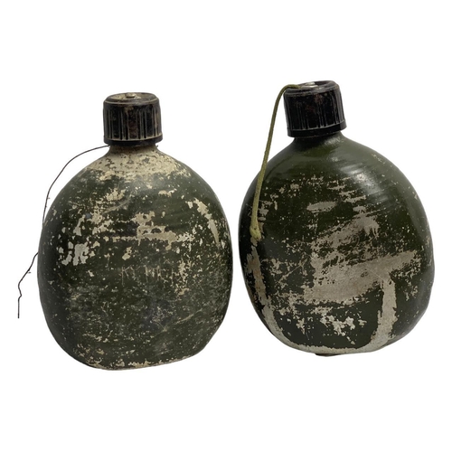 899 - Five Vietnam War era U.S. Army metal canteens, including three aluminum canteens dated 1951-1953, me... 