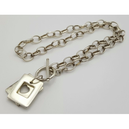 527 - An Attractive Vintage Solid Silver 925 Chunky Necklace, T Bar with Pendant, 24 grams, 41cm. In excel... 