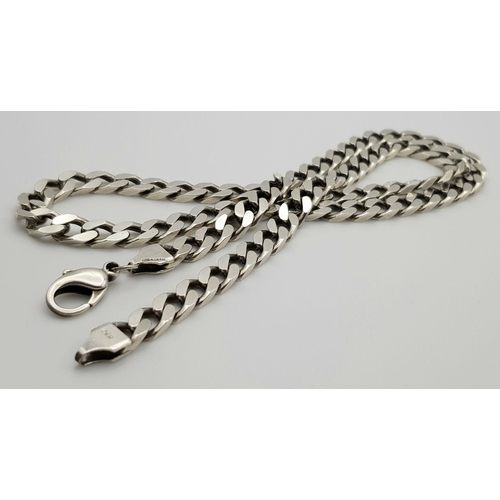 843 - A Vintage Solid Silver 925 Curb Chain Necklace, 42.2 grams, 53cm. In good condition.