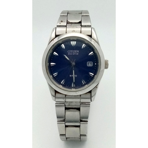 461 - A Vintage Citizen Eco Drive Gents Watch. Stainless steel bracelet and case - 36mm. Blue dial with da... 