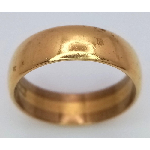 470 - A Vintage 22K Yellow Gold Band Ring. 5mm width. Size I. 4.62g weight. UK hallmarks.