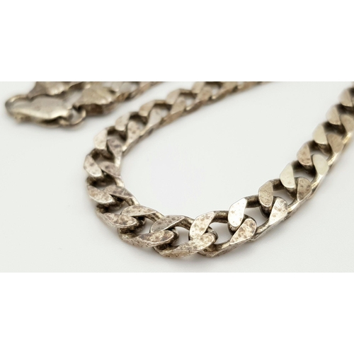 338 - A vintage Solid Silver 925 Curb Chain Necklace, 46.4 grams, 51cm. In good condition.