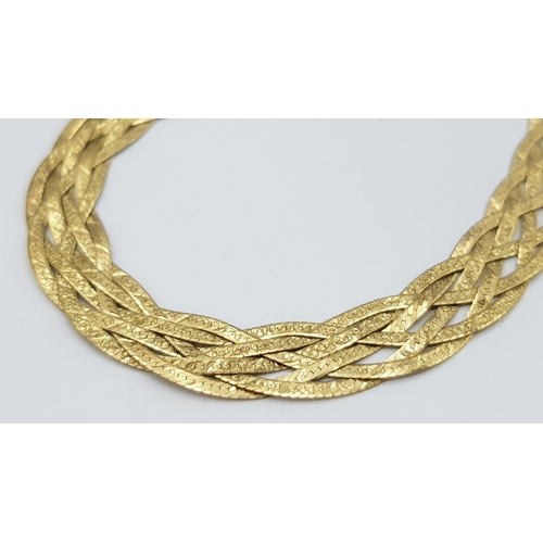 352 - A 9K Yellow Gold Flat Woven Necklace. 40cm. 11.5g weight.