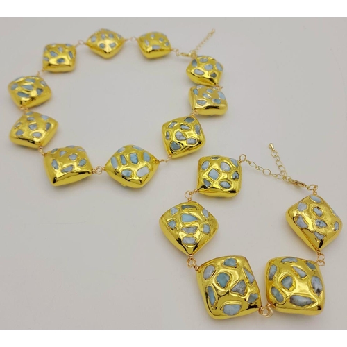 93 - A very glamorous necklace and bracelet set with gold plated original larimar from Dominican Republic... 