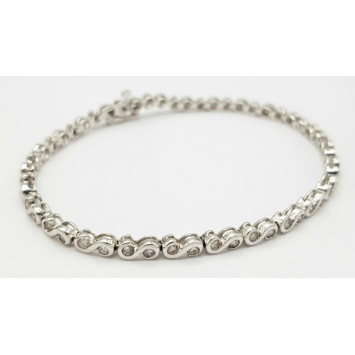 40 - A 14K WHITE GOLD DIAMOND SET IN THE INTERLOCKING DESIGN BRACELET 9.8G , APPROX 19CM , 0.75CT. Ref: S... 