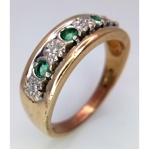 593 - A 9K YELLOW GOLD DIAMOND & EMERALD BAND RING. 2.9G IN WEIGHT. SIZE N. Ref: SC 6058