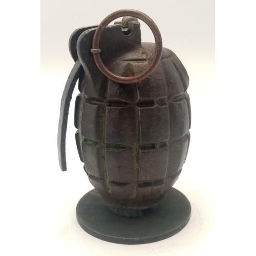 139 - An INERT British No 36 Mill Grenade. Complete Gas Check Plate for firing from a rifle, Centre Tube, ... 