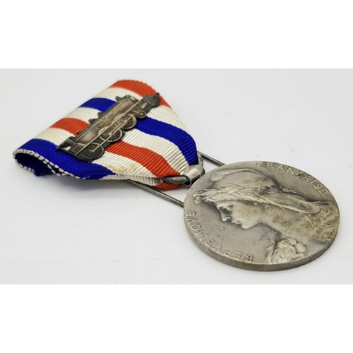 467 - 1927 Dated French Silver Railway Service Medal