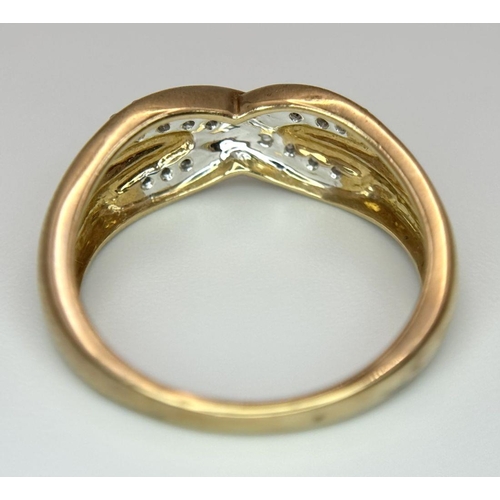 480 - A 9K YELLOW GOLD CROSS DIAMOND RING 0.25CT 4.3G SIZE Q. Ref: SC 6004