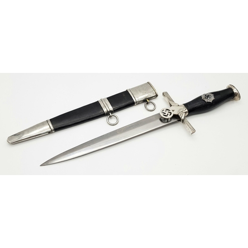 601 - A 3rd Reich 2nd Pattern R.L.B Leaders Dagger. Maker Weyersberg. Good condition all round, greased bl... 