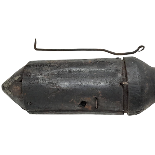 363 - An INERT RARE WW1 German Anti-Tank Mine / Grenade, good example of the primitive anti-tank mine desi... 