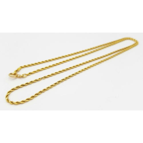 583 - A 15K Yellow Gold Thin Rope Necklace. 44cm. 4.5g weight.