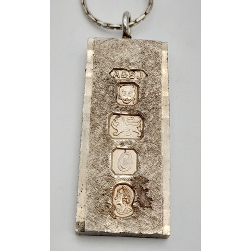 613 - A Hallmarked 1977 (Jubilee Year) Bark Pattern Silver Ingot Pendant Necklace. 41cm Length Sterling Si... 