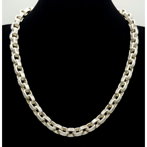 1323 - A Chunky Solid Silver 925 Statement Belcher Chain Necklace, 85 grams, 42cm. In excellent condition.